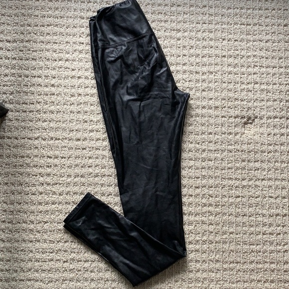 Daria leather pants - Picture 3 of 4